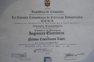 VENTA TITULOS UNIVERSITARIOS EN COLOMBIA